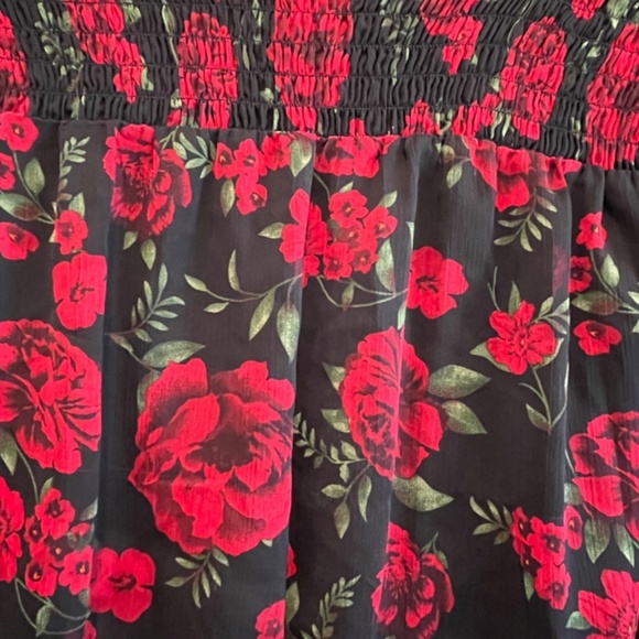 Disney Pixar Coco Rose Print Black/Red Maxi Dress W/Slit Size L - Picture 13 of 14